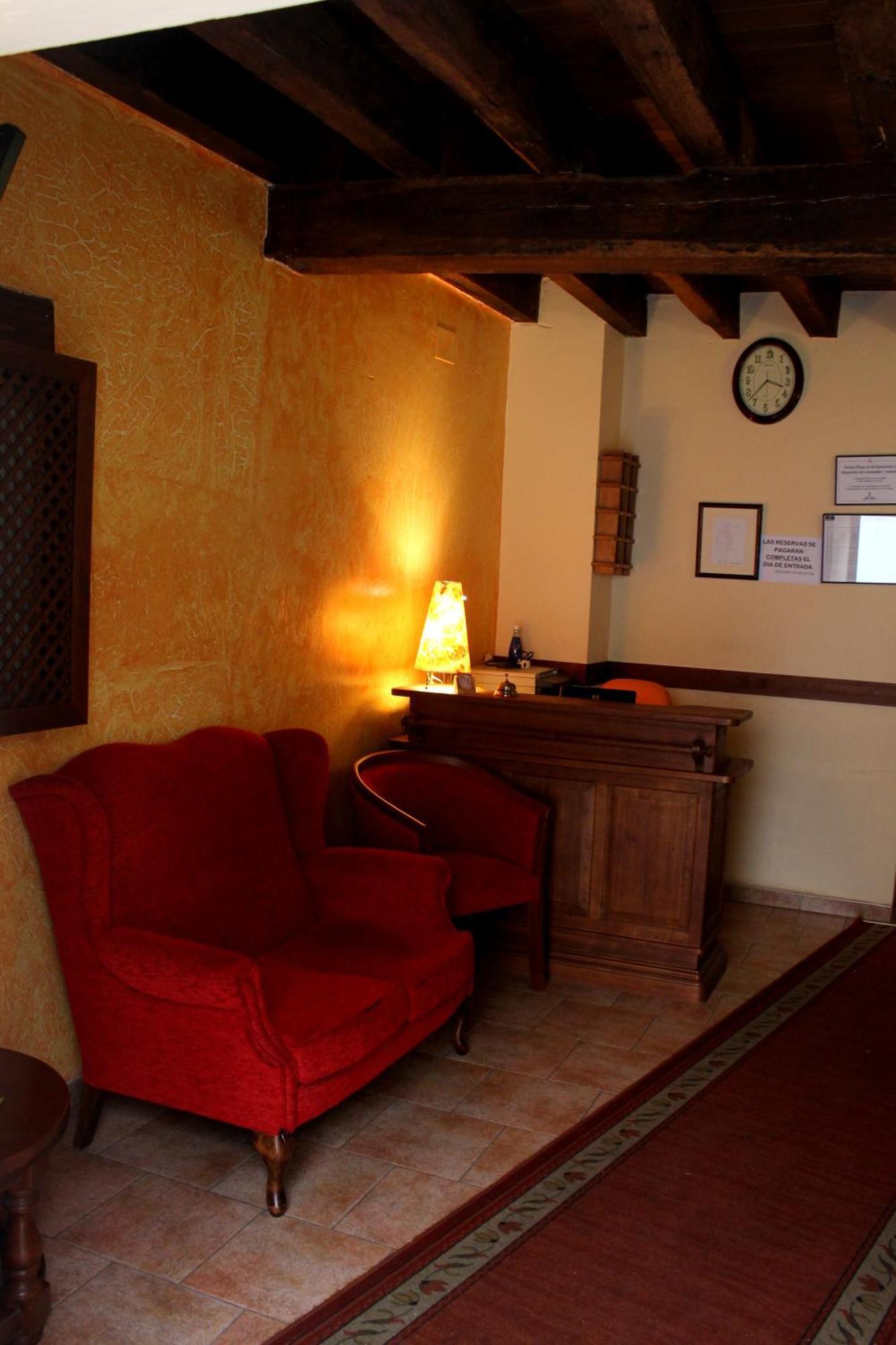 קואנקה Hostal San Pedro מראה חיצוני תמונה