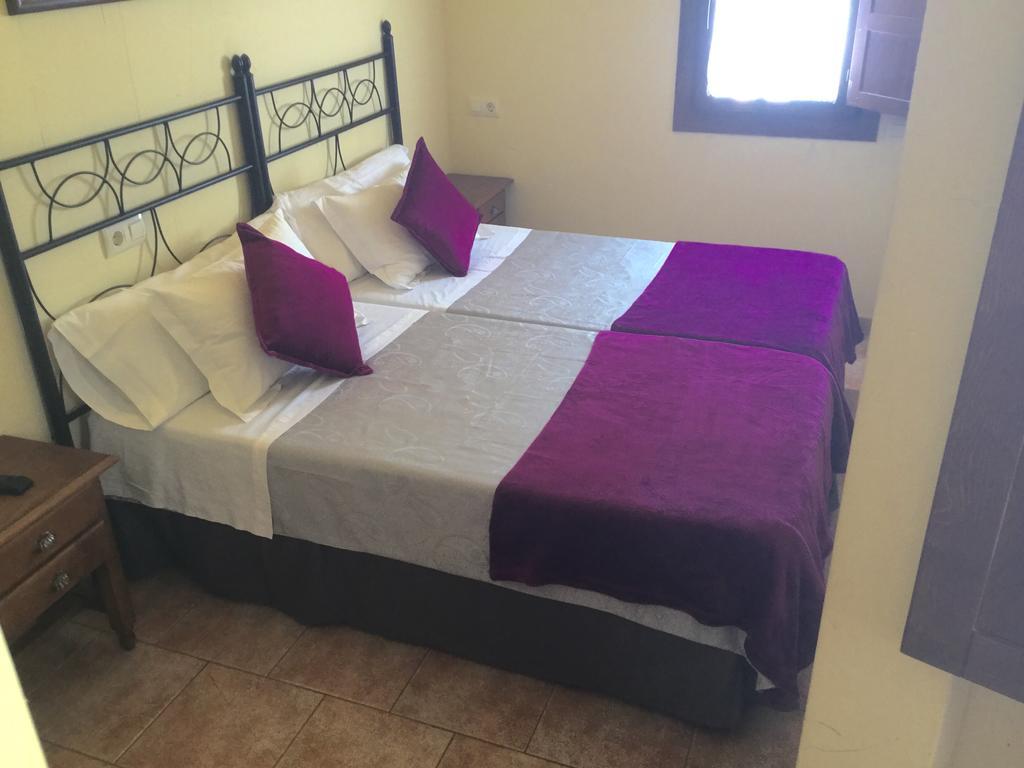קואנקה Hostal San Pedro מראה חיצוני תמונה
