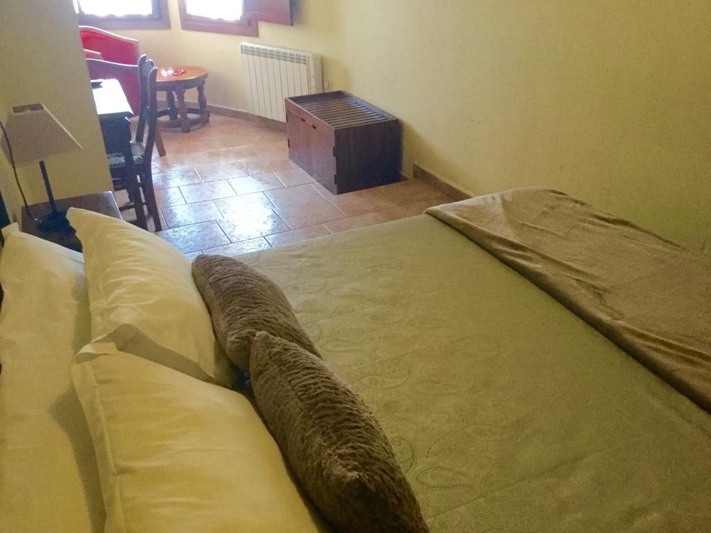 קואנקה Hostal San Pedro מראה חיצוני תמונה