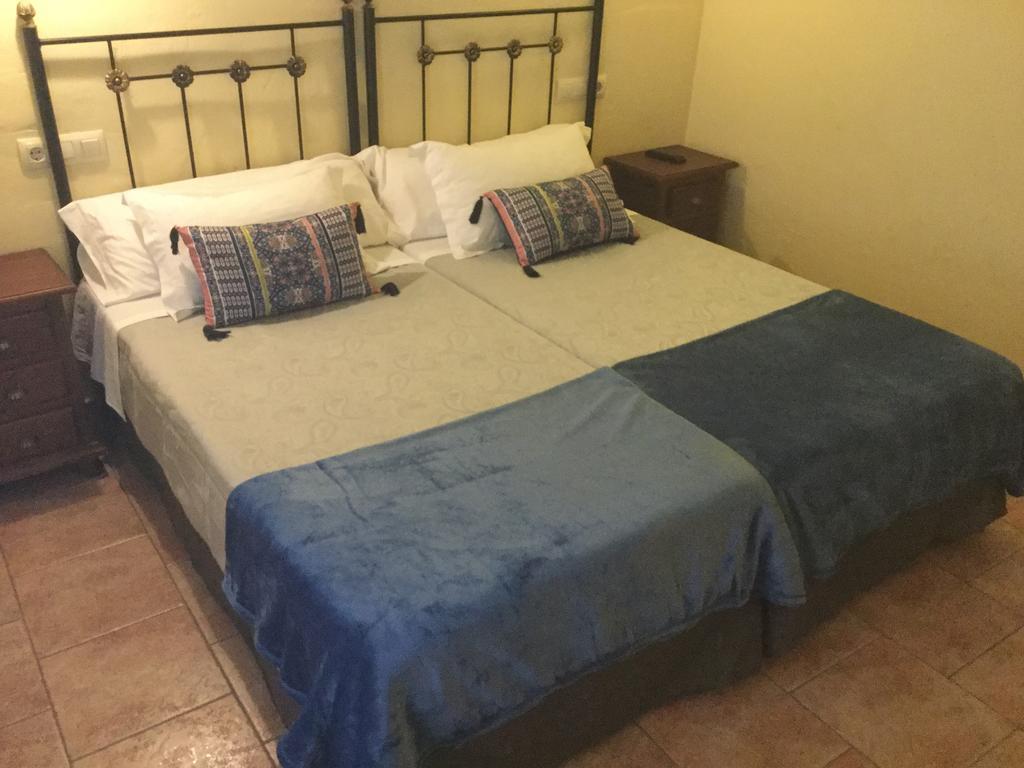 קואנקה Hostal San Pedro מראה חיצוני תמונה