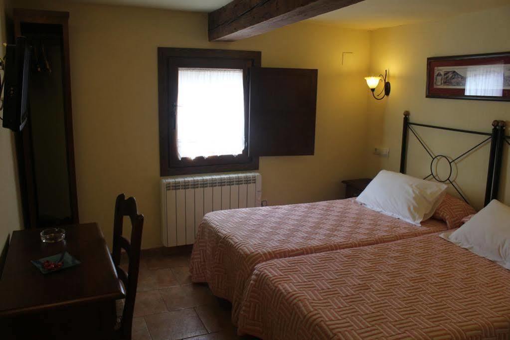 קואנקה Hostal San Pedro מראה חיצוני תמונה