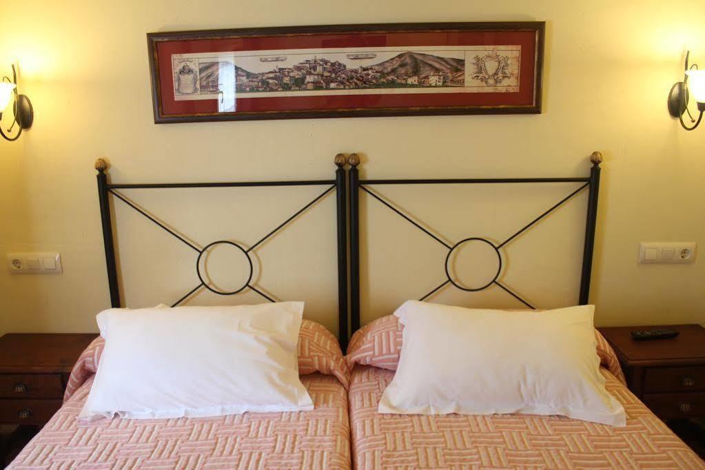 קואנקה Hostal San Pedro מראה חיצוני תמונה