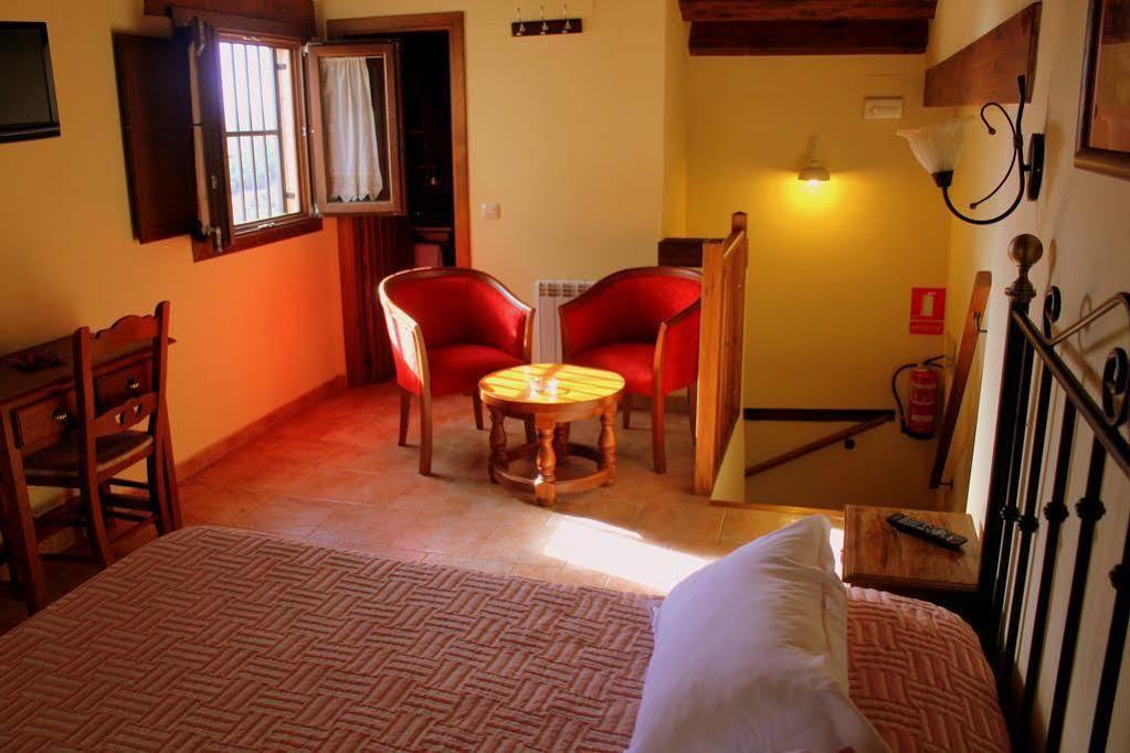 קואנקה Hostal San Pedro מראה חיצוני תמונה